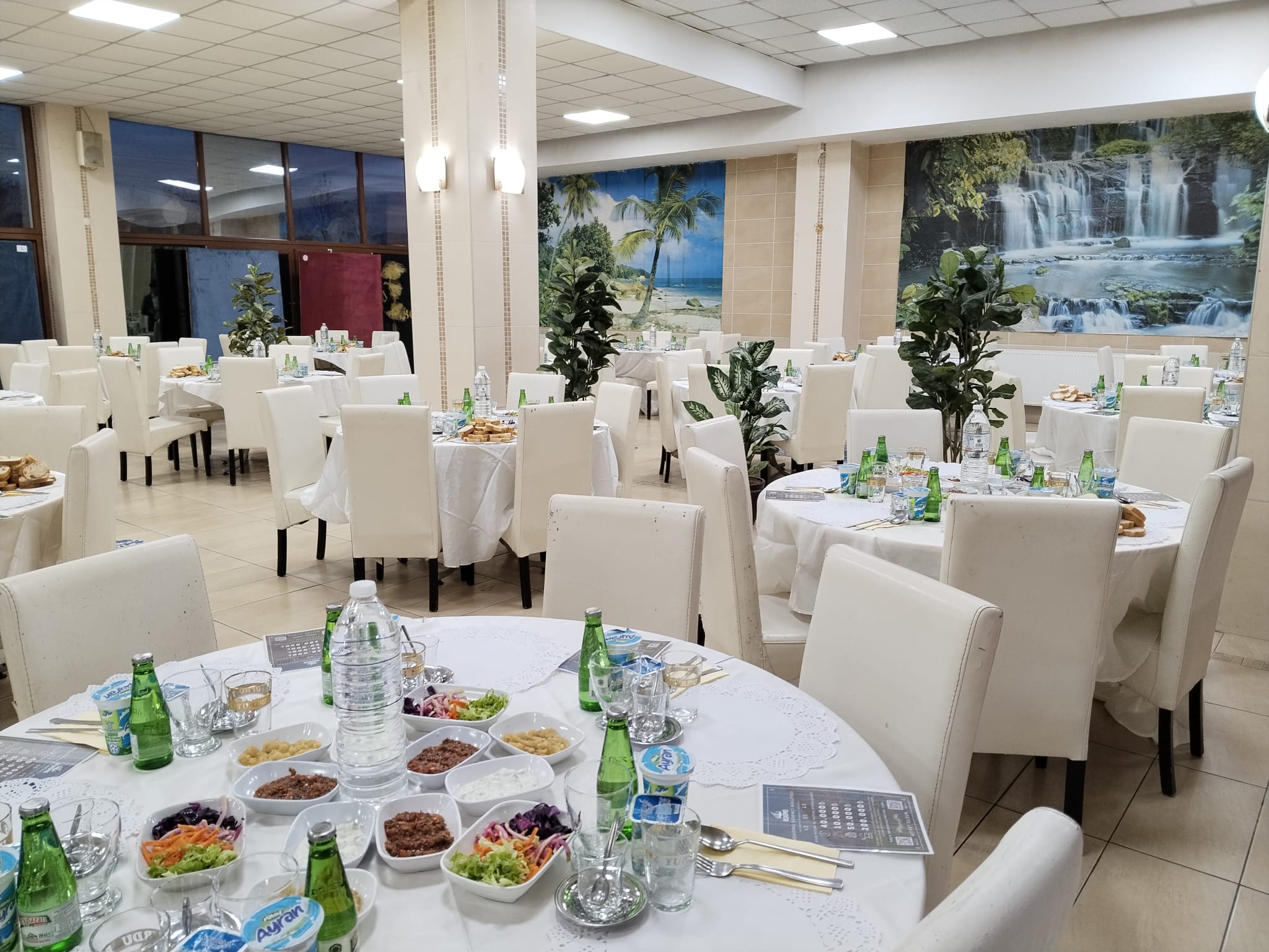 Yemek Servis Alanı